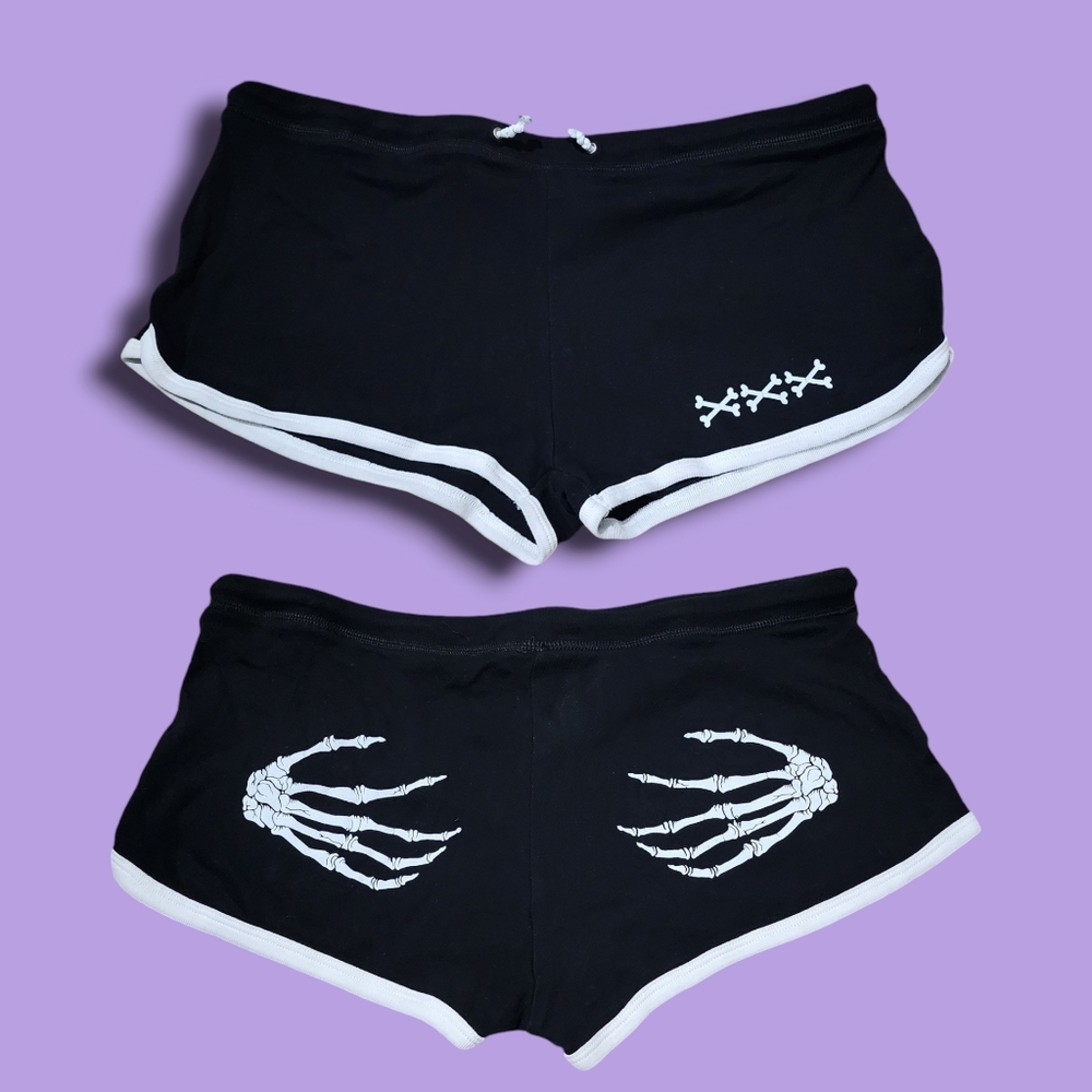 Too Fast short shorts xxl